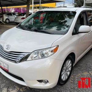 TOYOTA SIENNA 2012 5 PTAS T/A LIMITED MINIVAN V6 6 VEL AC PIEL 2 C/Q Excelentes condiciones